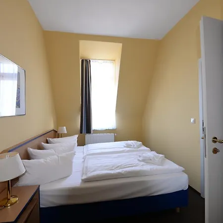 فندق Haus An Der Seebruecke 3*