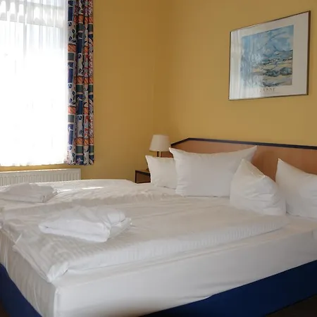 Haus An Der Seebruecke فندق 3*